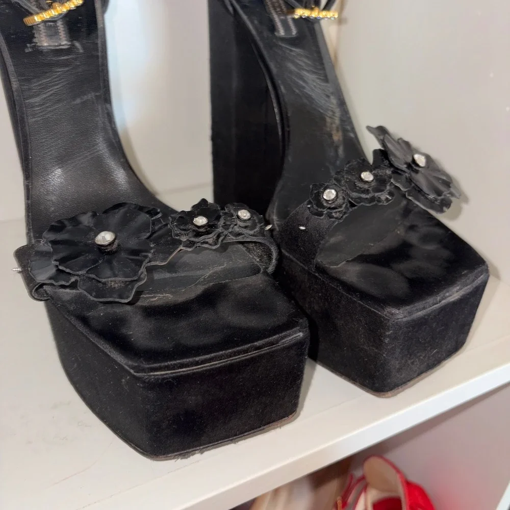 Versace Black Satin Floral Crystal Platform Sandals Medusa Block Heel Size 40